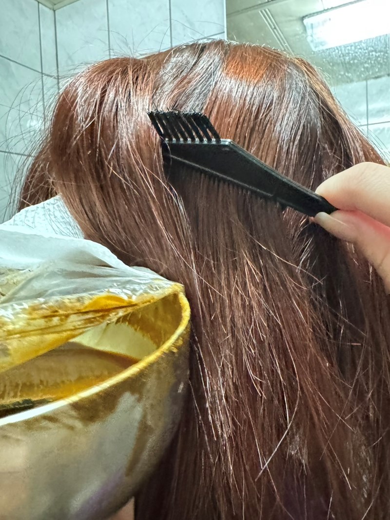 女人知己試用大隊,口碑行銷,部落客行銷,Flora Floral花葉草本養護泥,頭皮養護,頭皮護理,頭皮清潔,植萃染髮,中草藥,草本植萃,頭皮去角質,頭皮調理,花葉頭皮養護,201花葉草本養護泥,203花葉頭皮養護泥矯色版,頭皮養護專家